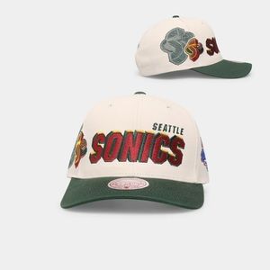 Mitchell & Ness Seattle Sonics ‘96 Draft’ Pro Crown Snapback Off White